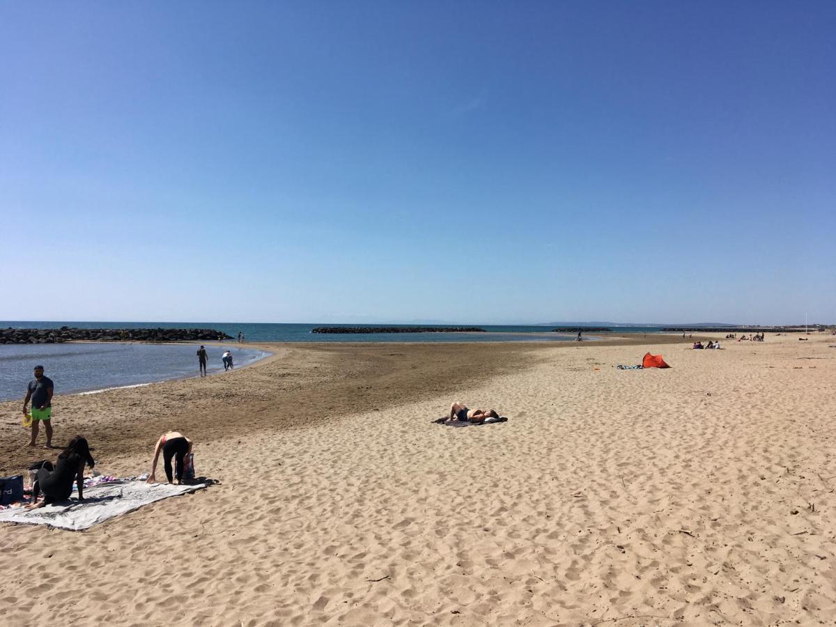 Mobil Home Pour 6 Personnes Climatise A Quelques Minutes Des Plages Agde Luaran gambar